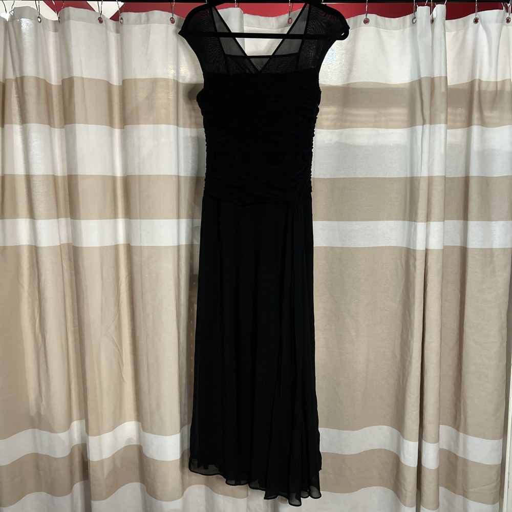 Signature By Sangria Dress Maxi Chiffon Black Ruched Cap Sleeve Size 8